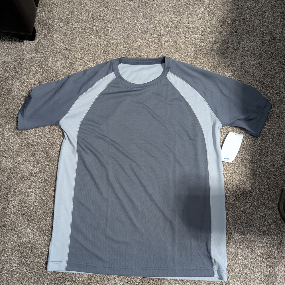 Alo Yoga Two-Tone Men's T-shirt